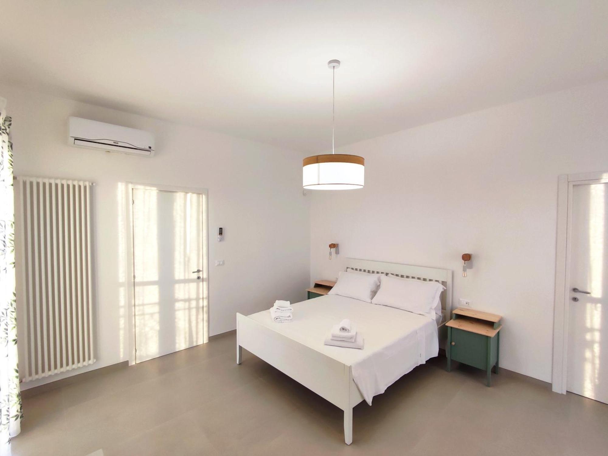 Porta Sugli Ulivi Villa โมโนโปลี ภายนอก รูปภาพ